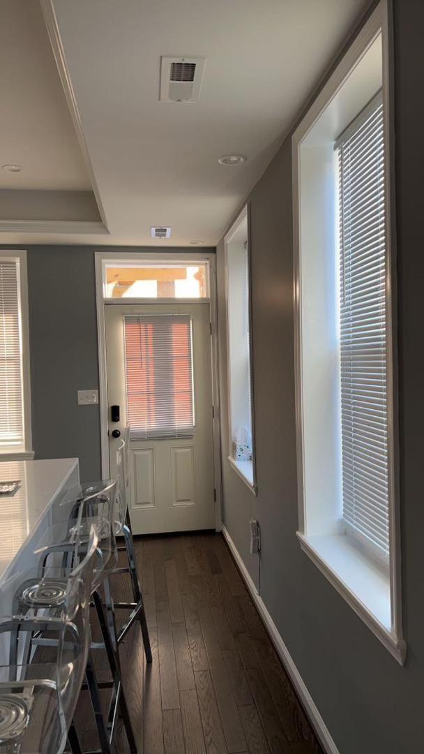 Downtown Upper Canton 3 Bdrm 3 Bath With Rooftop And Parking Pad * Baltimore